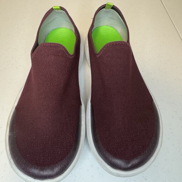 OOFOS Women's Size 11 Oomg Eezee Low Comfort Recovery Shoes Cabaret Burgundy - Picture 9 of 12